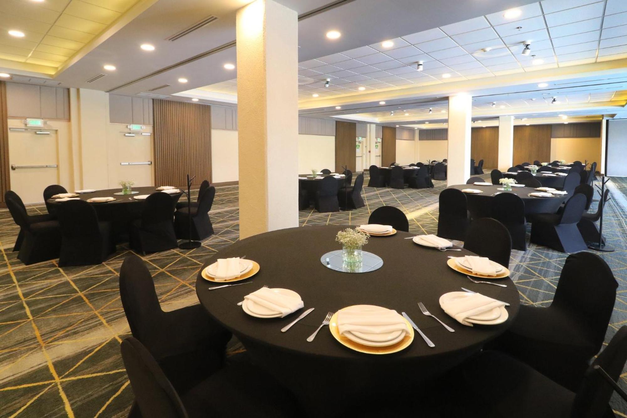 Holiday Inn Tijuana Zona Rio By Ihg Екстер'єр фото