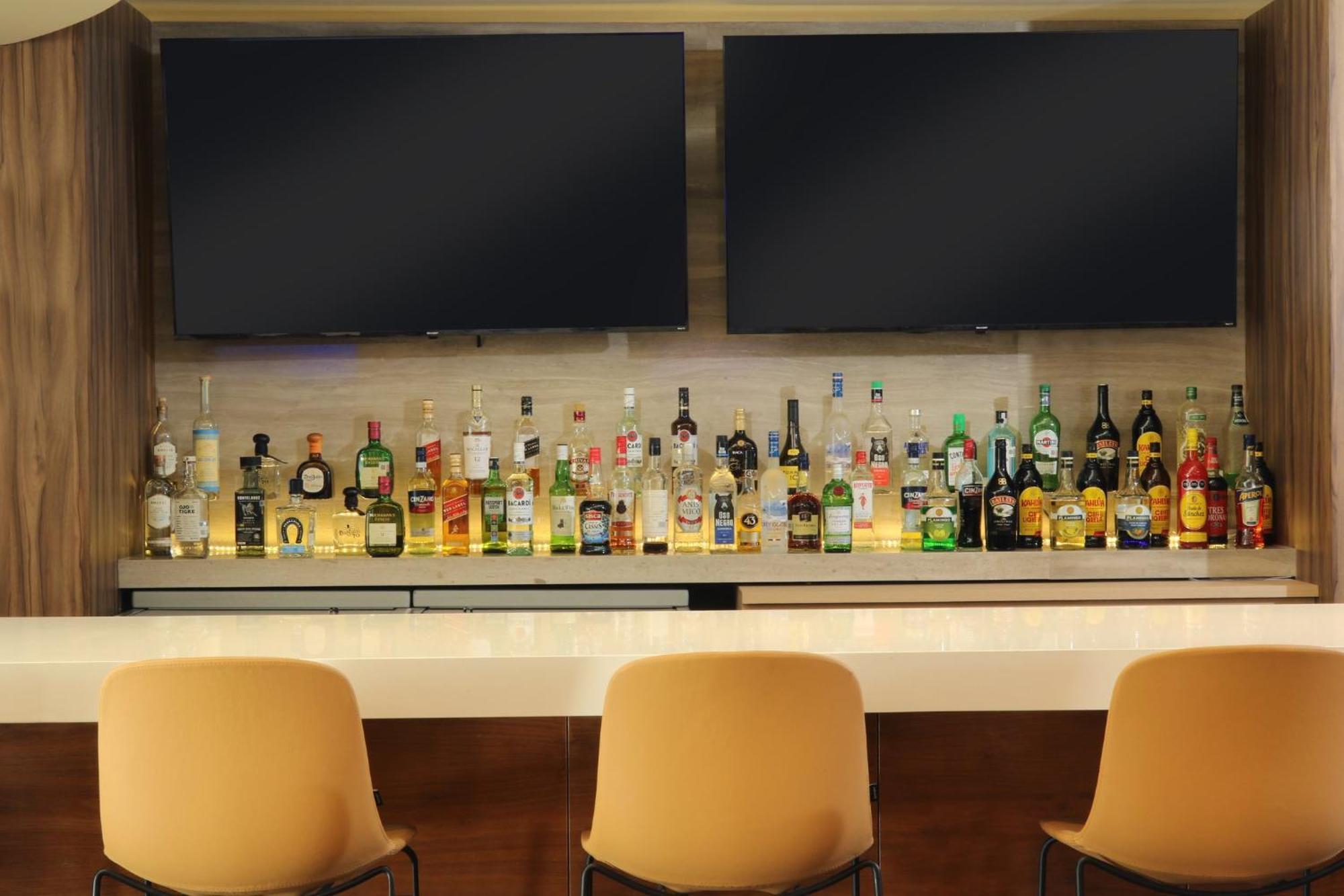 Holiday Inn Tijuana Zona Rio By Ihg Екстер'єр фото