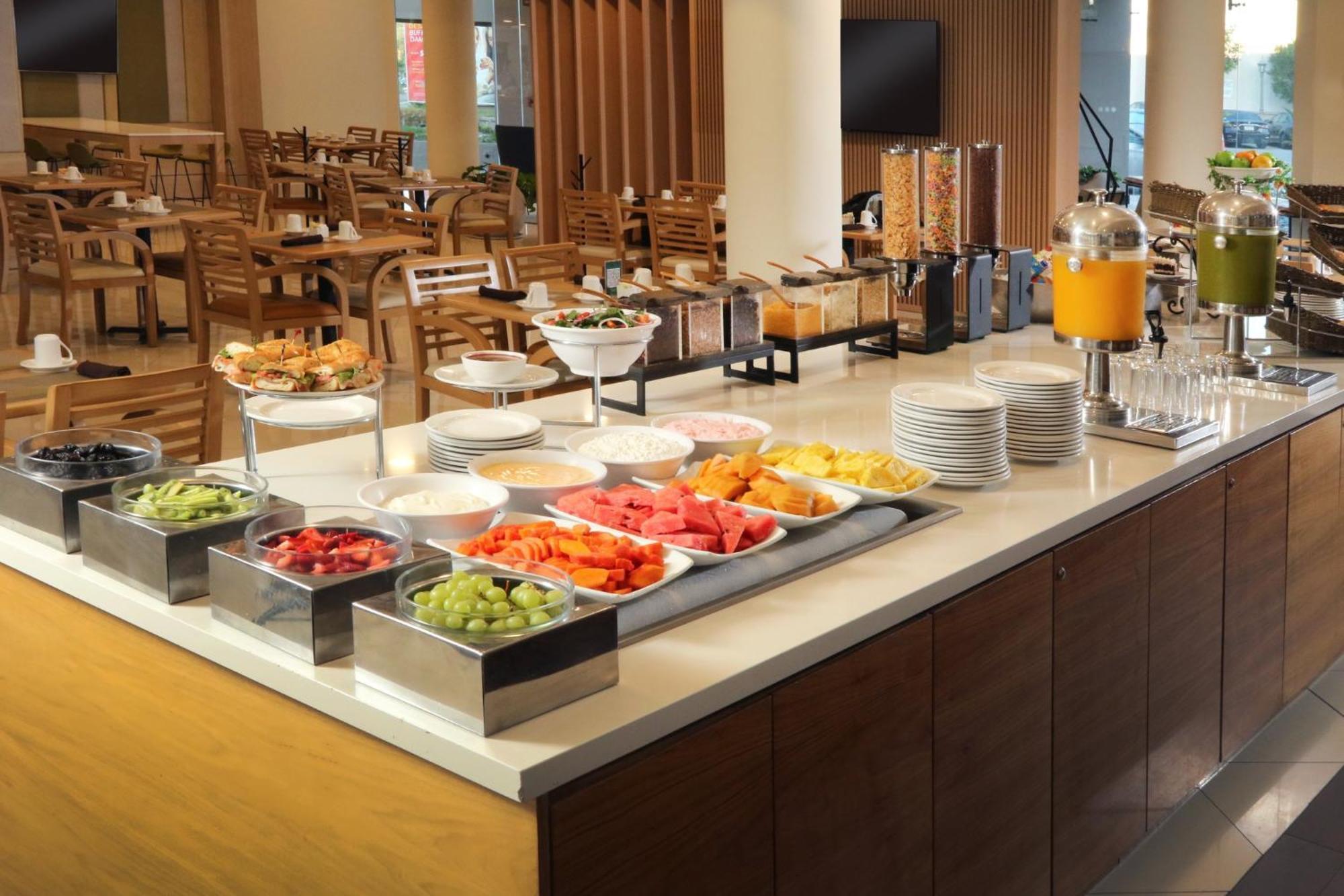 Holiday Inn Tijuana Zona Rio By Ihg Екстер'єр фото
