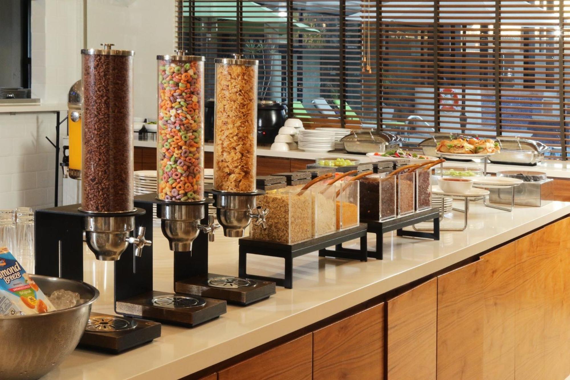 Holiday Inn Tijuana Zona Rio By Ihg Екстер'єр фото